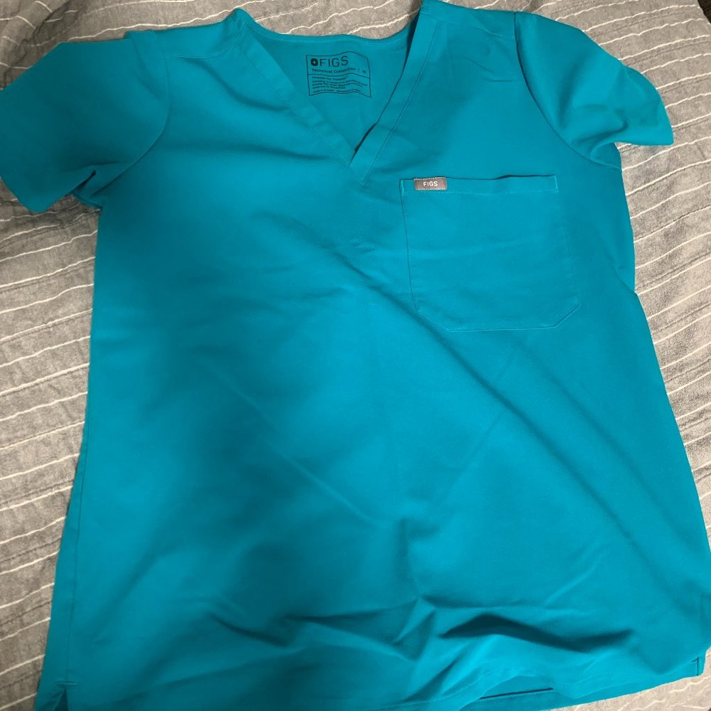 Figs scrub top - medium